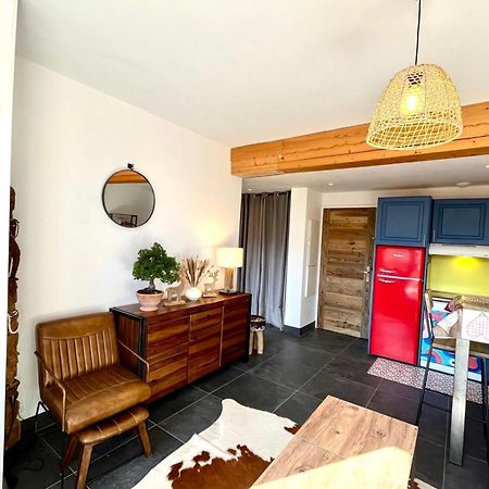 Superb Cosy Apartment With Balcony 孔布卢 外观 照片