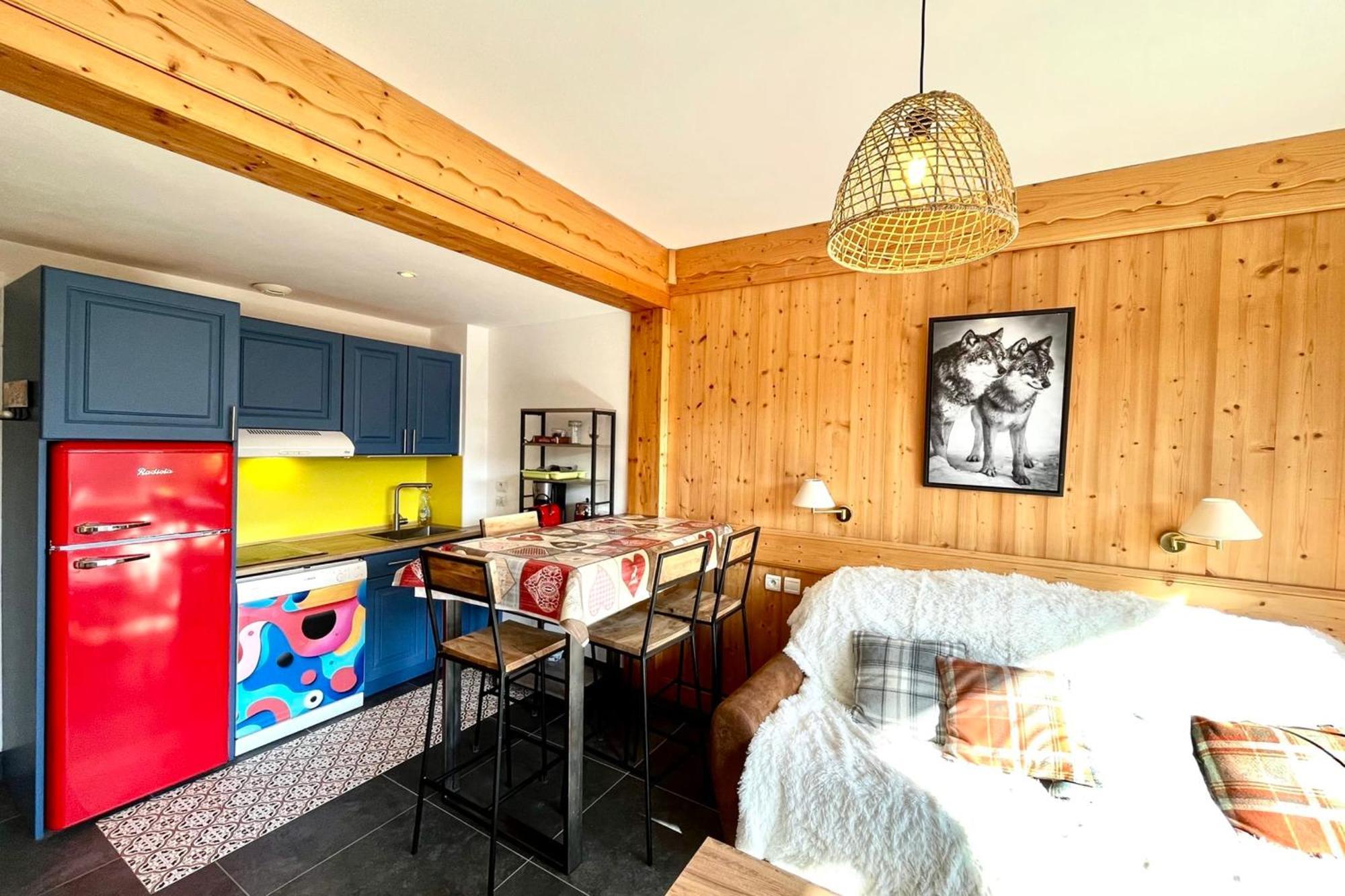 Superb Cosy Apartment With Balcony 孔布卢 外观 照片
